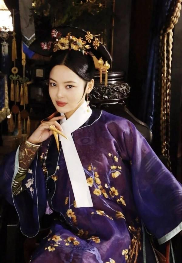 暖愛電視劇演員，演技與角色的無縫融合之旅